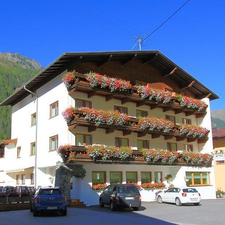 Hotel St-Leonhard ザンクト・レオンハルト・イム・ピッツタール エクステリア 写真