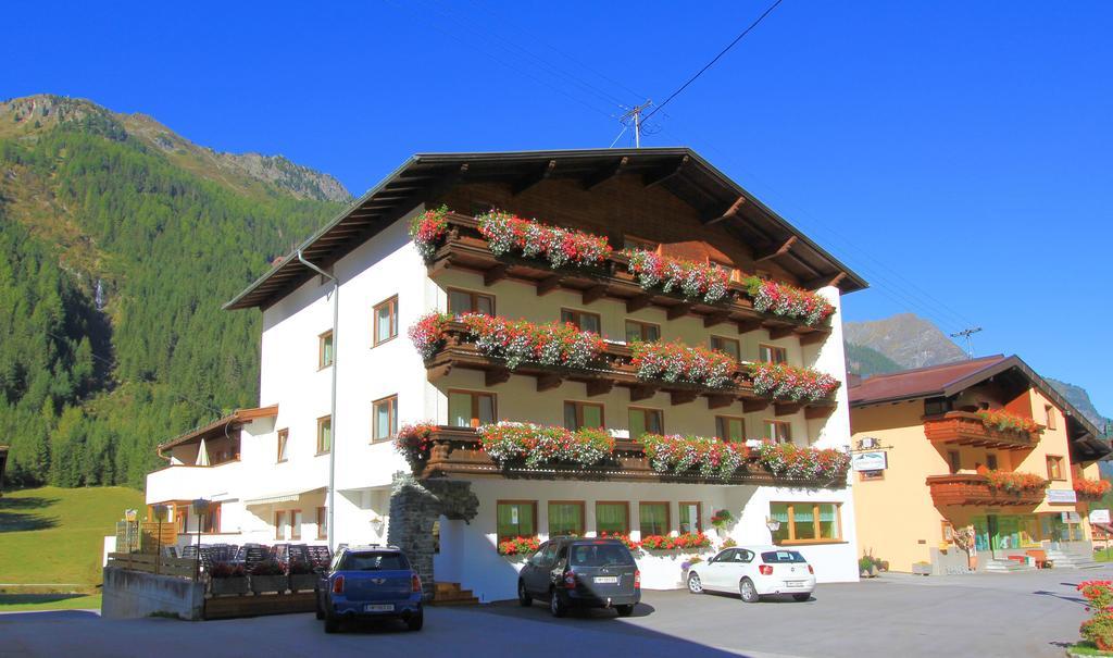 Hotel St-Leonhard ザンクト・レオンハルト・イム・ピッツタール エクステリア 写真