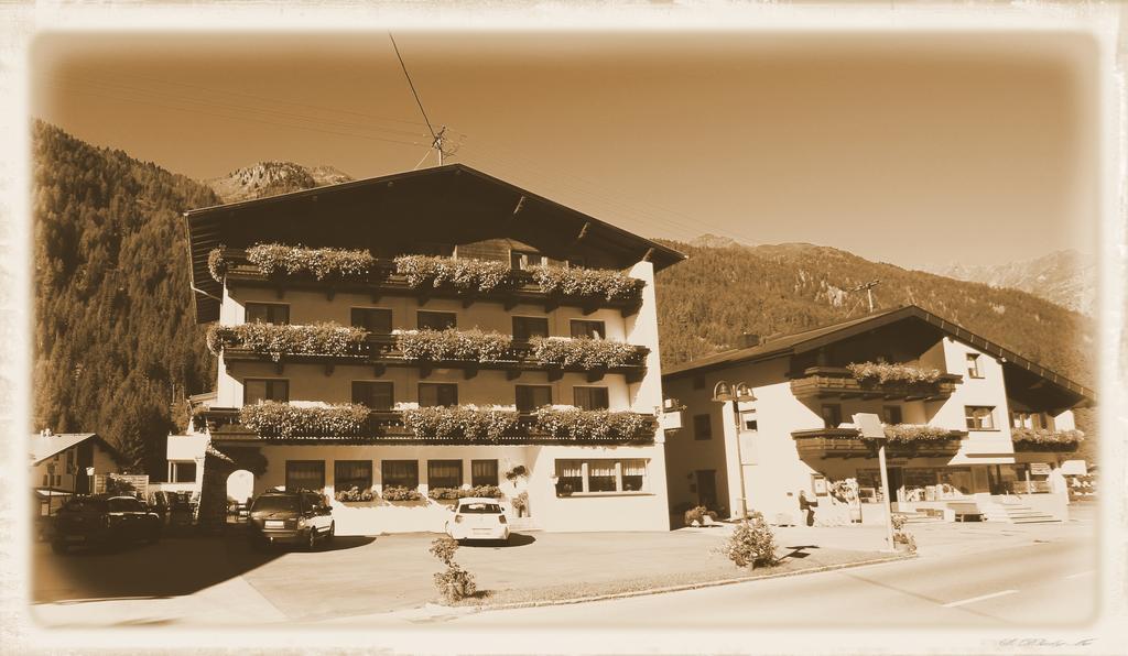 Hotel St-Leonhard ザンクト・レオンハルト・イム・ピッツタール エクステリア 写真